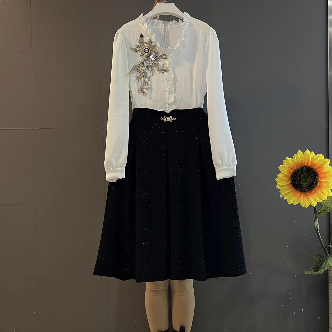 新款时尚重工高级感气质V领洋气拼接显瘦遮肉中长款连衣裙