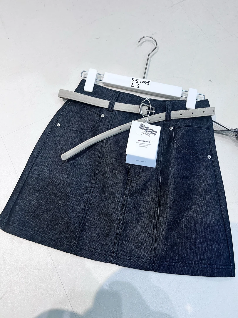 【Q-xyy服饰】牛仔短裙 25062