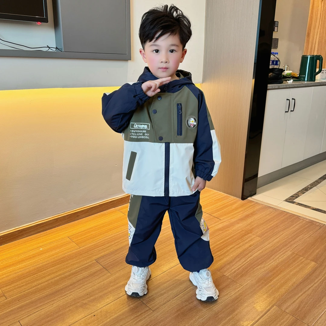 奥特曼衣服男童春季套装2025新款儿童卫衣立领帅气时髦男孩宝春装