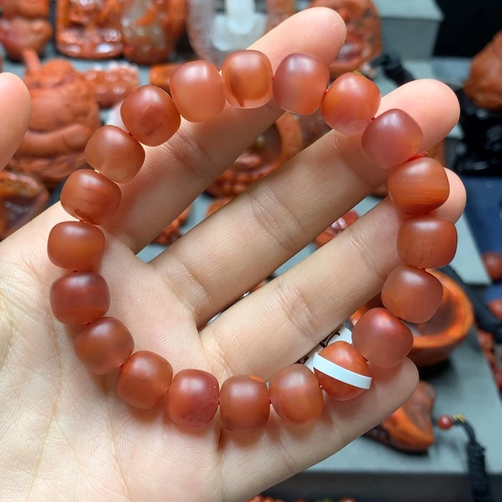 未镶嵌手串南红玛瑙10mm+