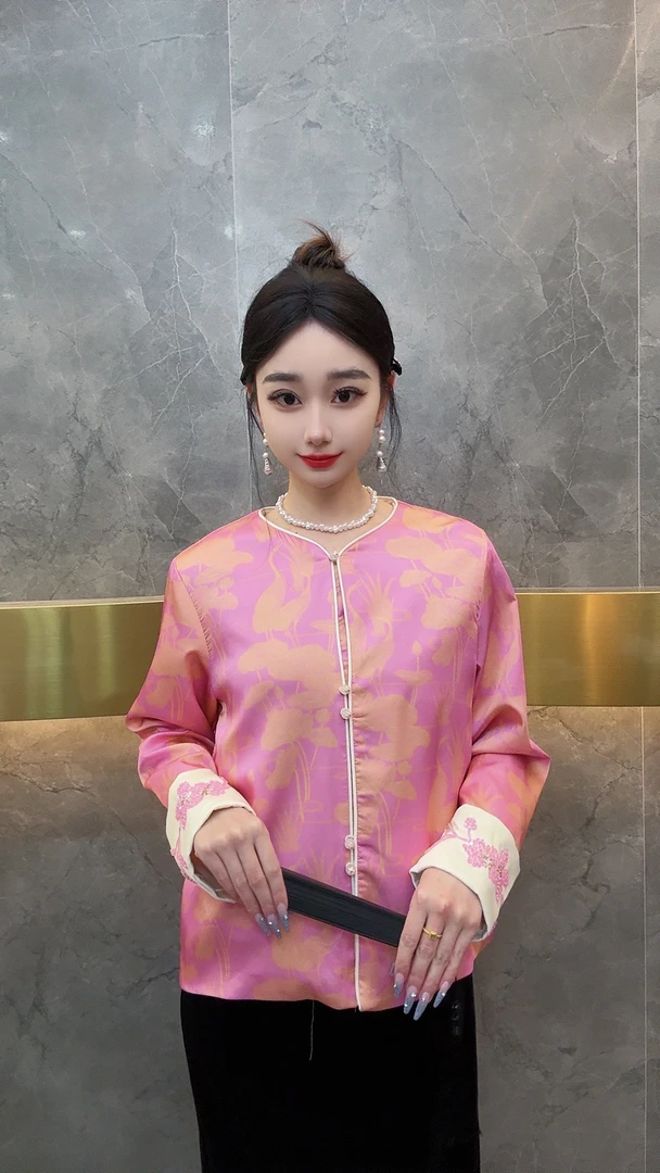 3400新国潮袖口刺绣春款外套