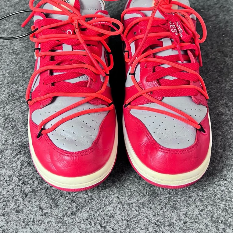 95新 OFF-WHITE dunk红40.5码原盒e1001鞋