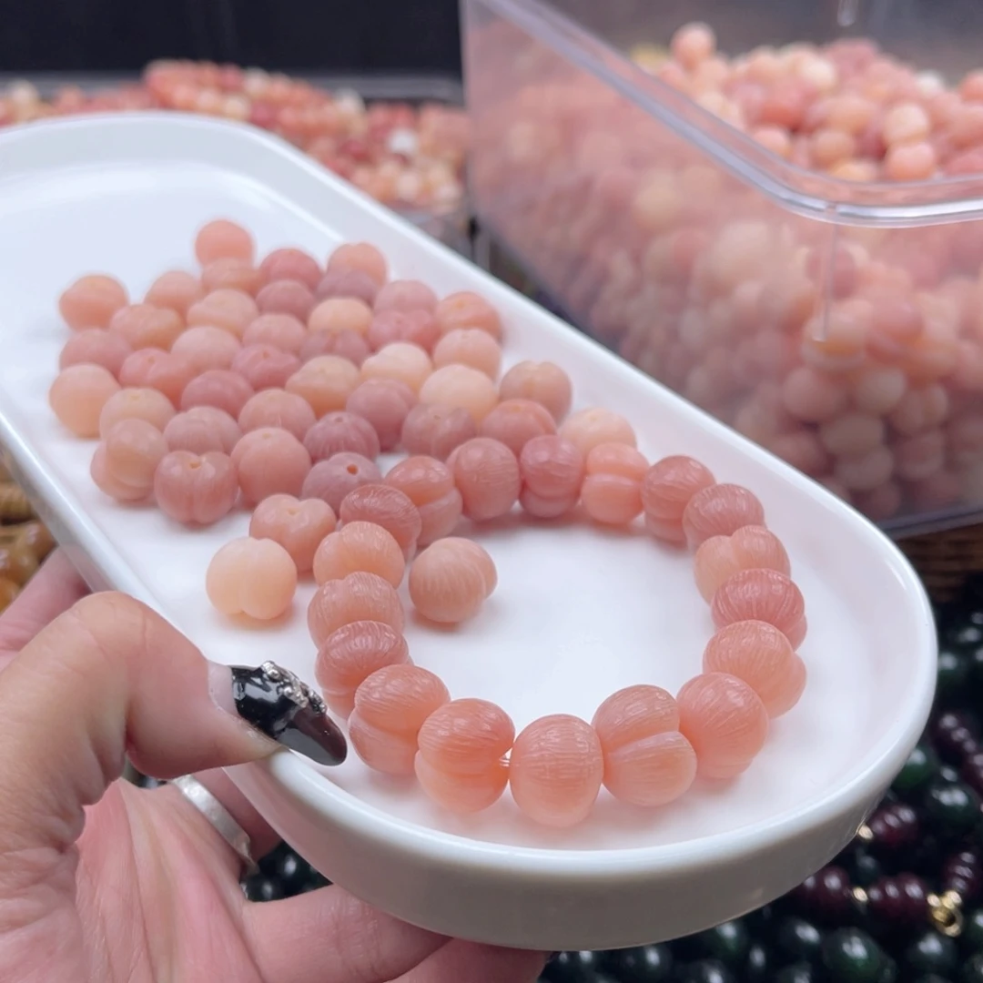 白玉菩提吊坠k14.5mm20颗。干磨粉拉丝屁桃