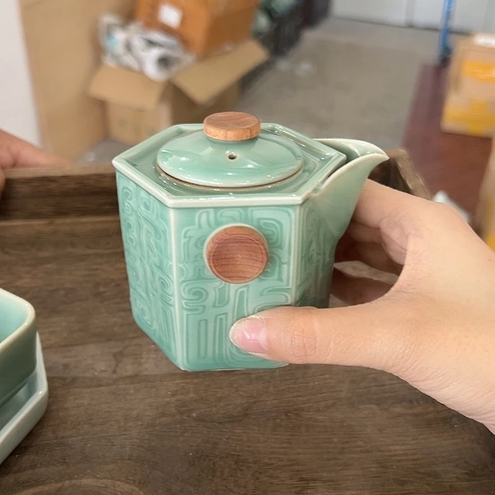 小米茶器龙泉青瓷大*牛