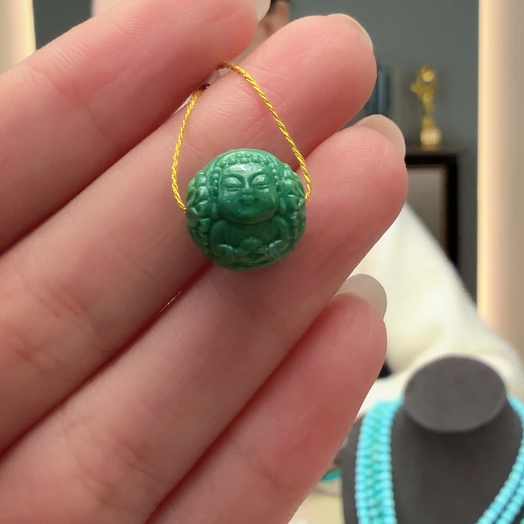 绿松石未镶嵌颈饰