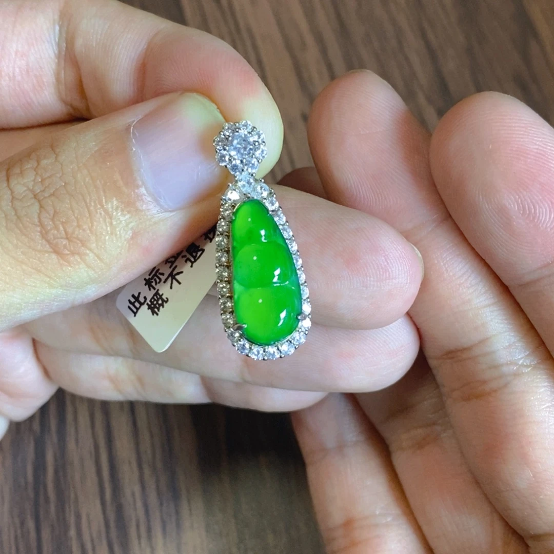 翡翠银S925镶嵌颈饰