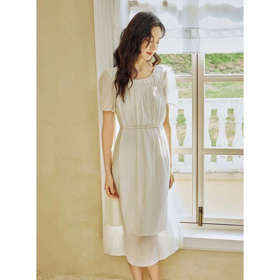 茵曼莱赛尔面料法式初恋泡泡袖连衣裙25夏季新款度假风气质长裙女