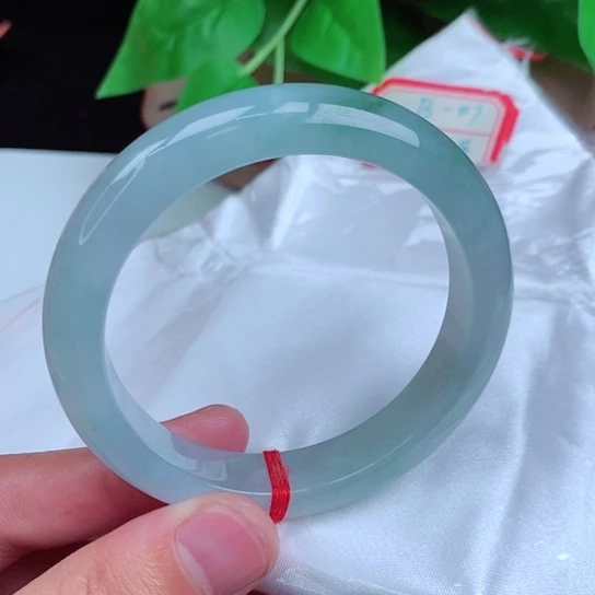 翡翠手镯未镶嵌正圈024