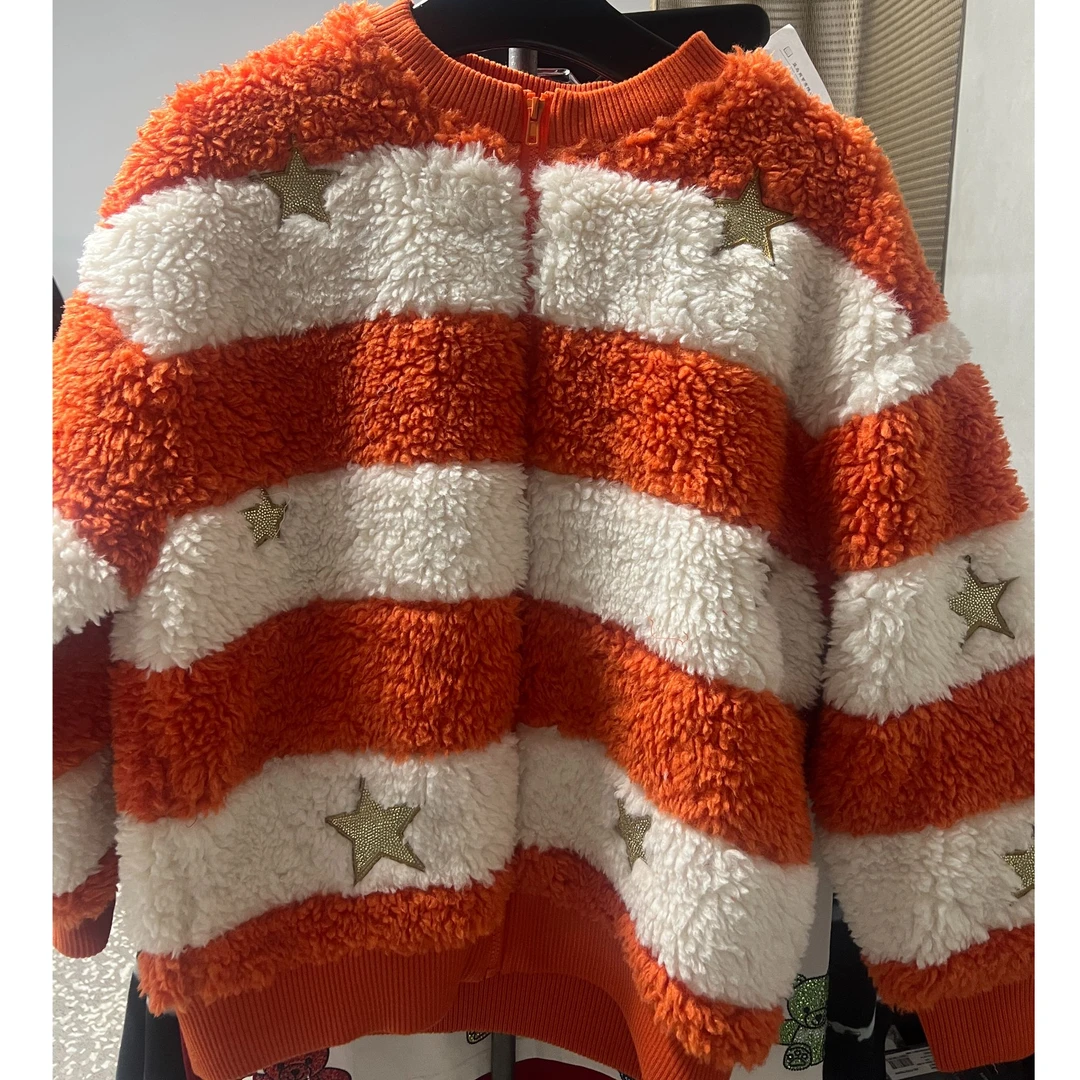 DC时尚潮流撞色星星字母烫钻外套