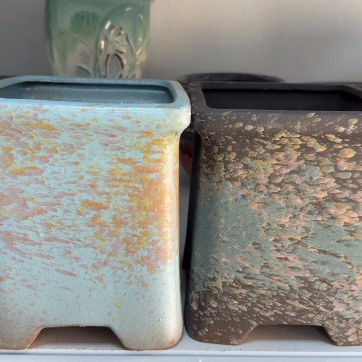 紫砂花盆口17高19，111111