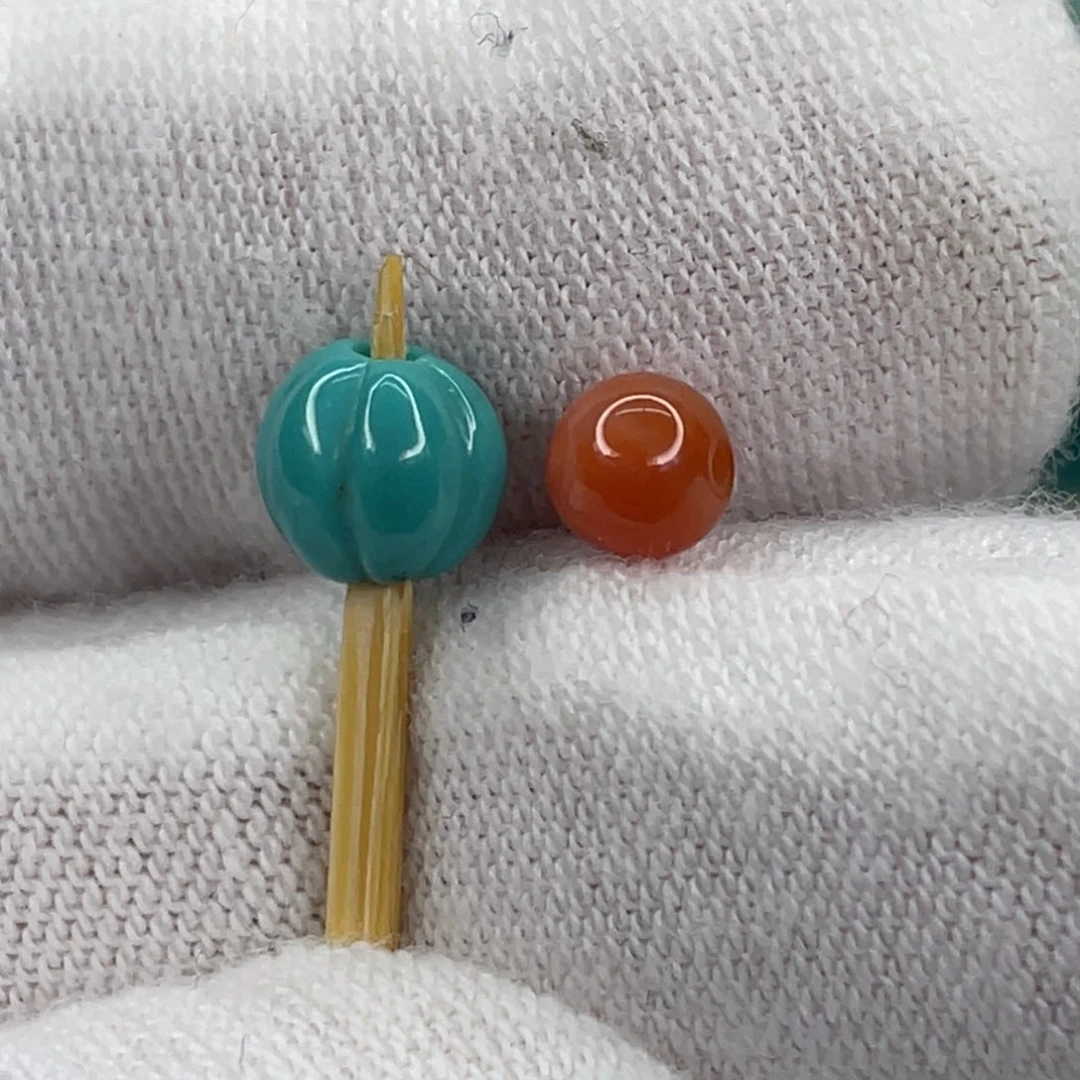 南红玛瑙未镶嵌挂件