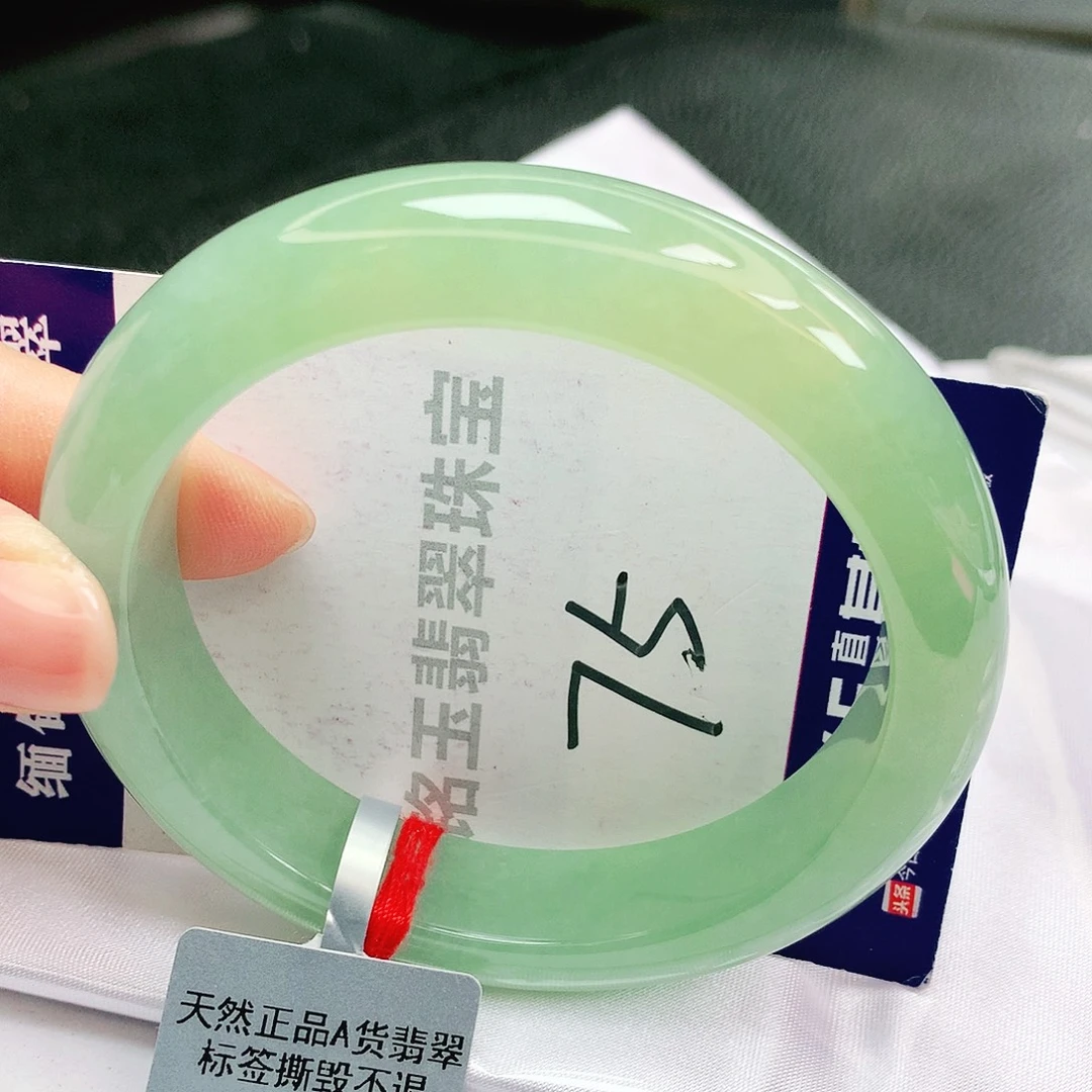 翡翠未镶嵌手镯缅甸天然a货翡翠手镯