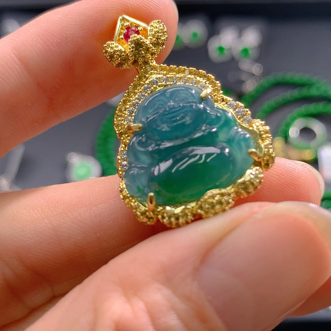 翡翠手链未镶嵌翡翠