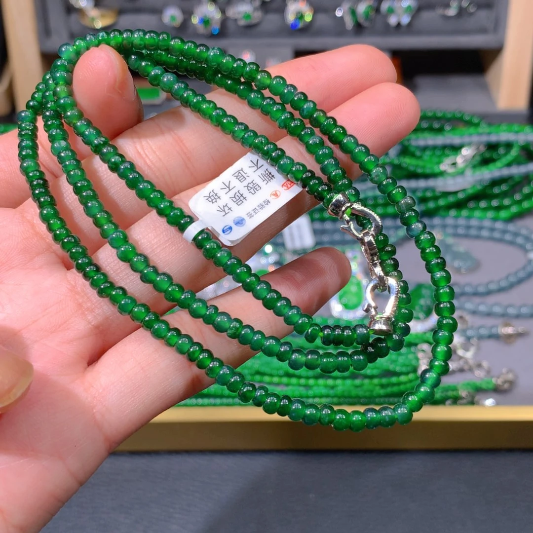 翡翠手链未镶嵌天然翡翠