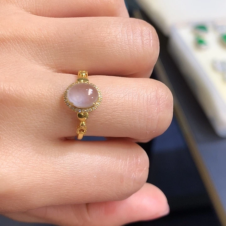 翡翠戒指18K金镶嵌戒指