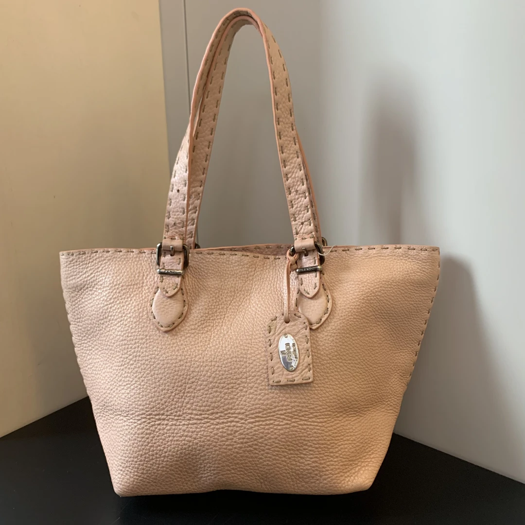 95新 FENDI/芬迪 经典休闲清新甜美气质荔枝纹粉色单肩托特包