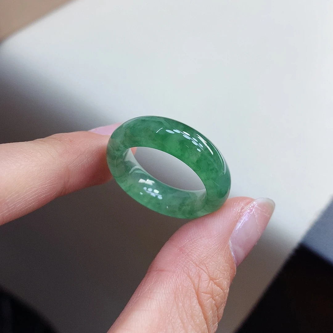 翡翠戒指未镶嵌18号
