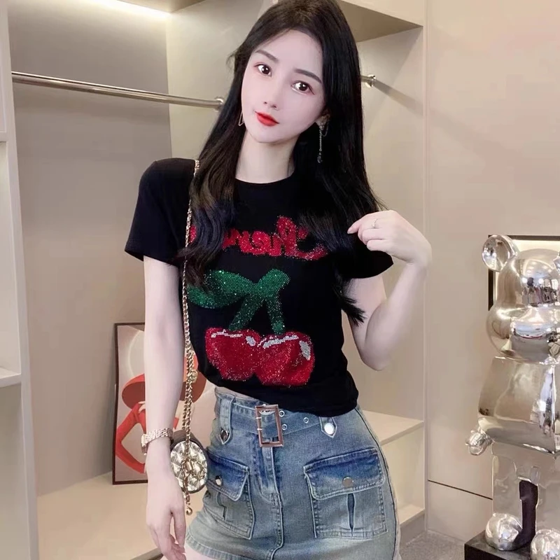 小个子女生夏季短袖重工烫钻网红时尚百搭修身显瘦短款洋气T恤