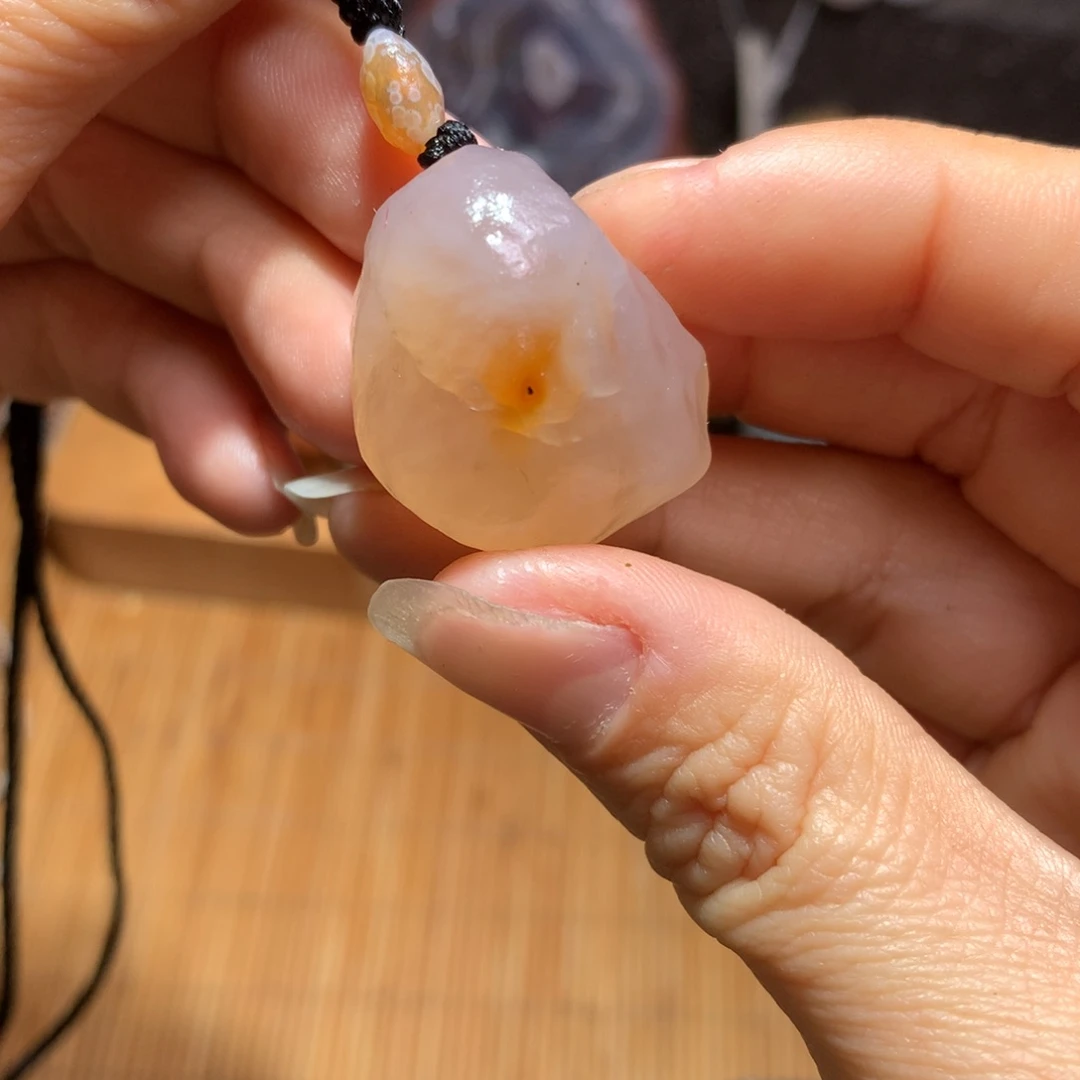 未镶嵌玛瑙/玉髓珠宝半成品