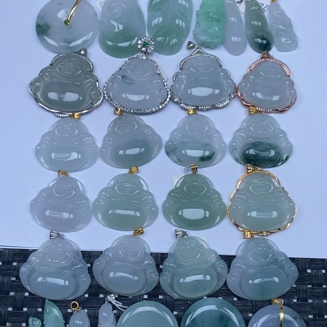 翡翠颈饰未镶嵌天然
