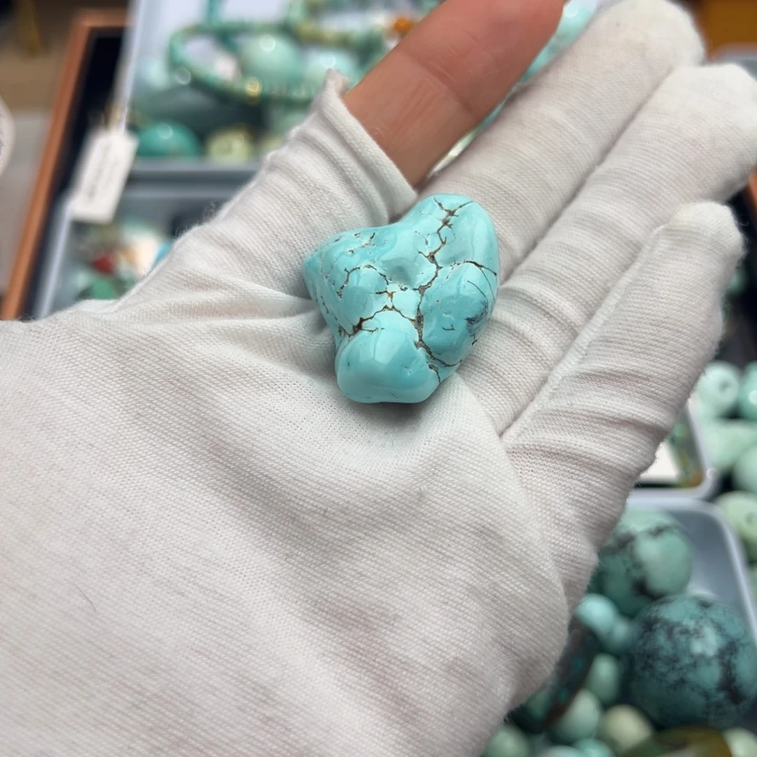 绿松石未镶嵌随型珠