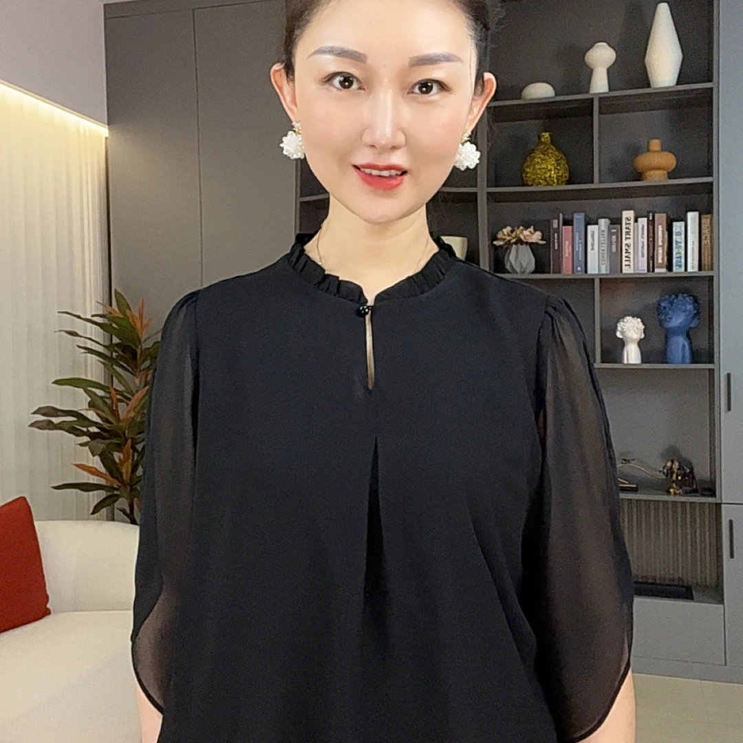 甜美透气衬衫花边领印花复古短袖喇叭袖小衫GY