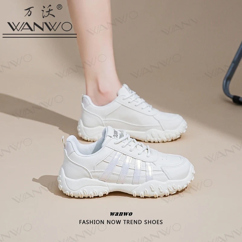 爆款小白鞋女2025秋季新款百搭平底学生板鞋软底运动休闲鞋单鞋子