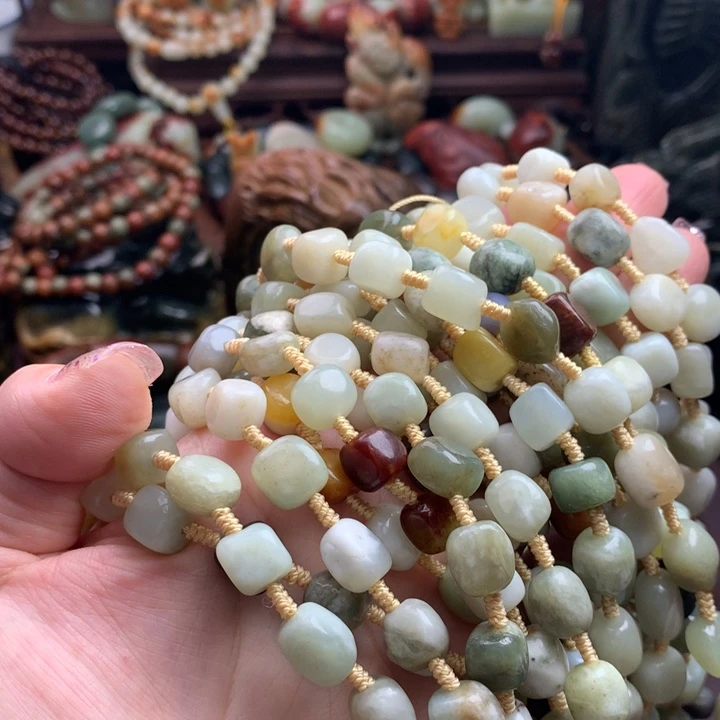 岫岩河磨玉（透闪石质玉）把件未镶嵌