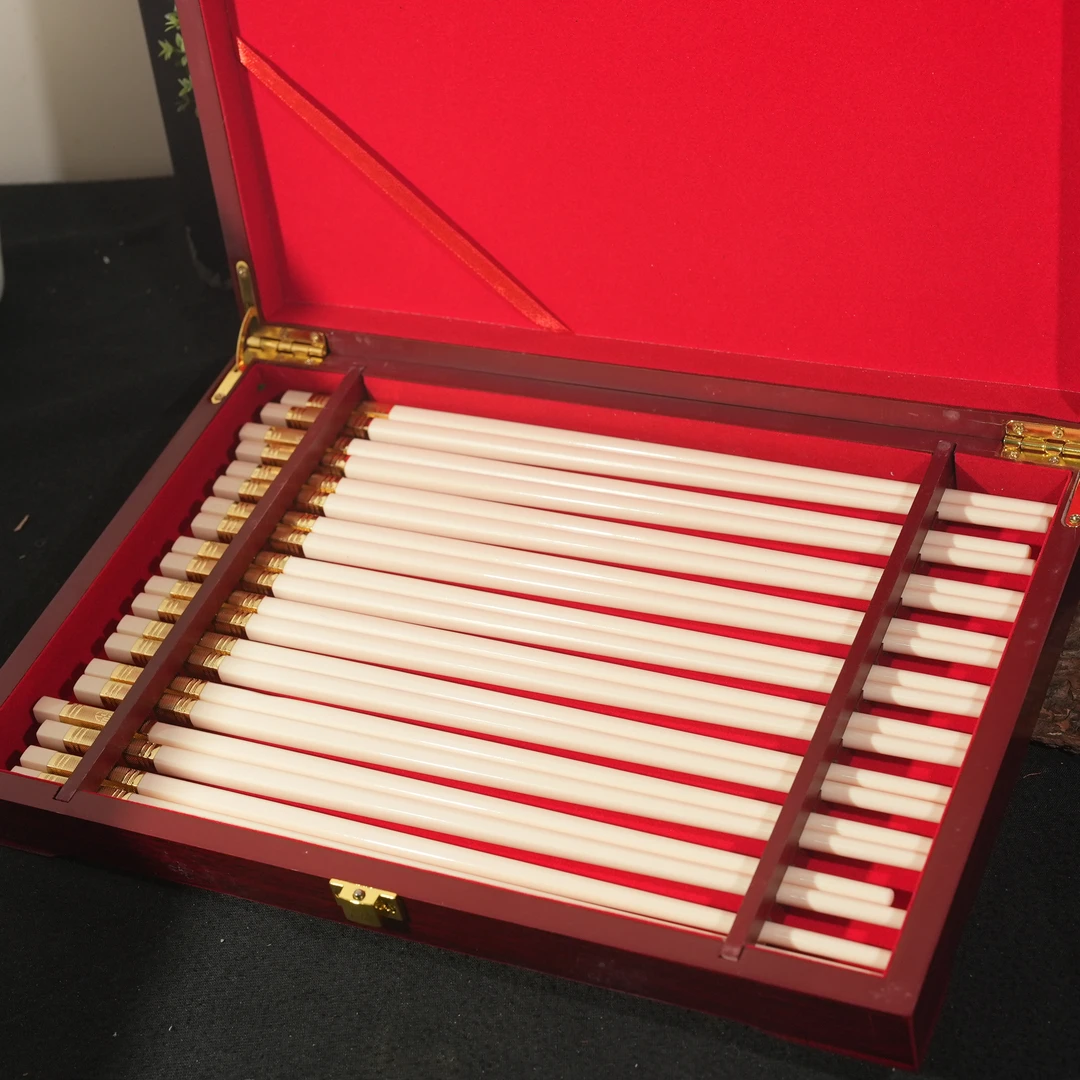 香港王老板-摆件8p389