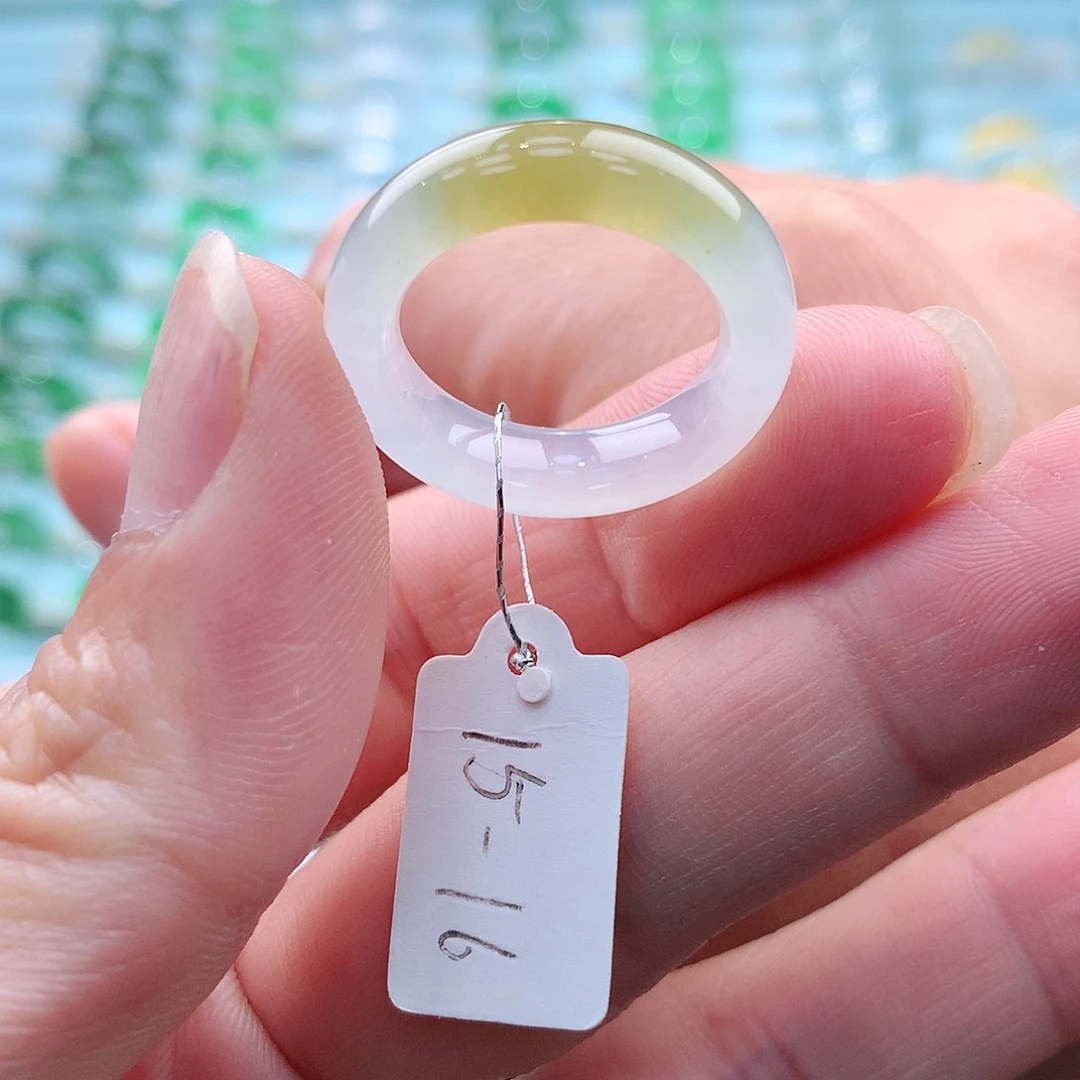 翡翠戒指未镶嵌A货缅甸翡翠