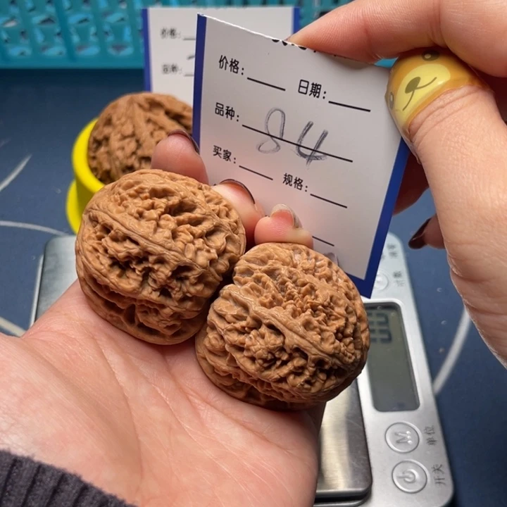 文玩核桃把件粗筋41