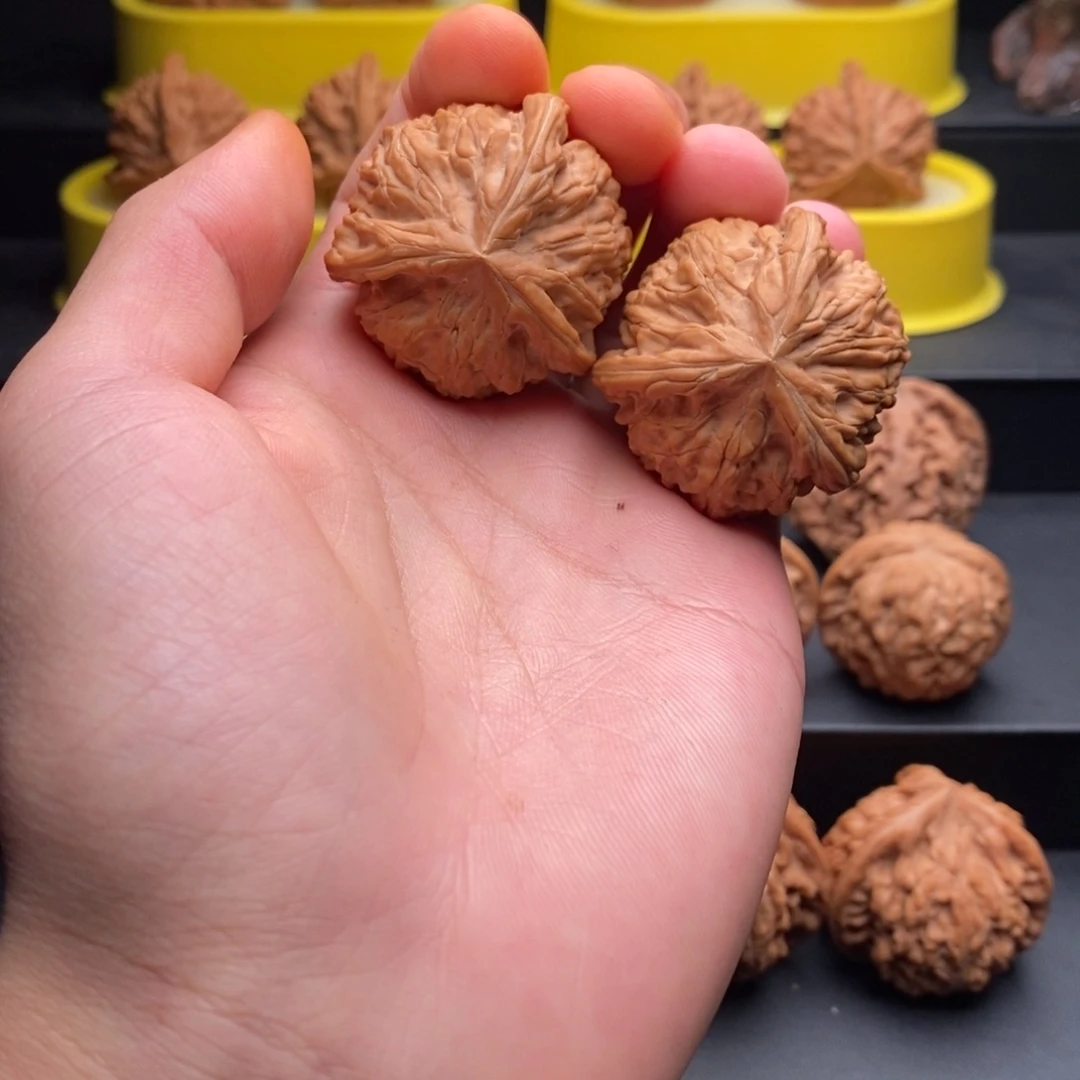 把件文玩核桃御龙球奔39