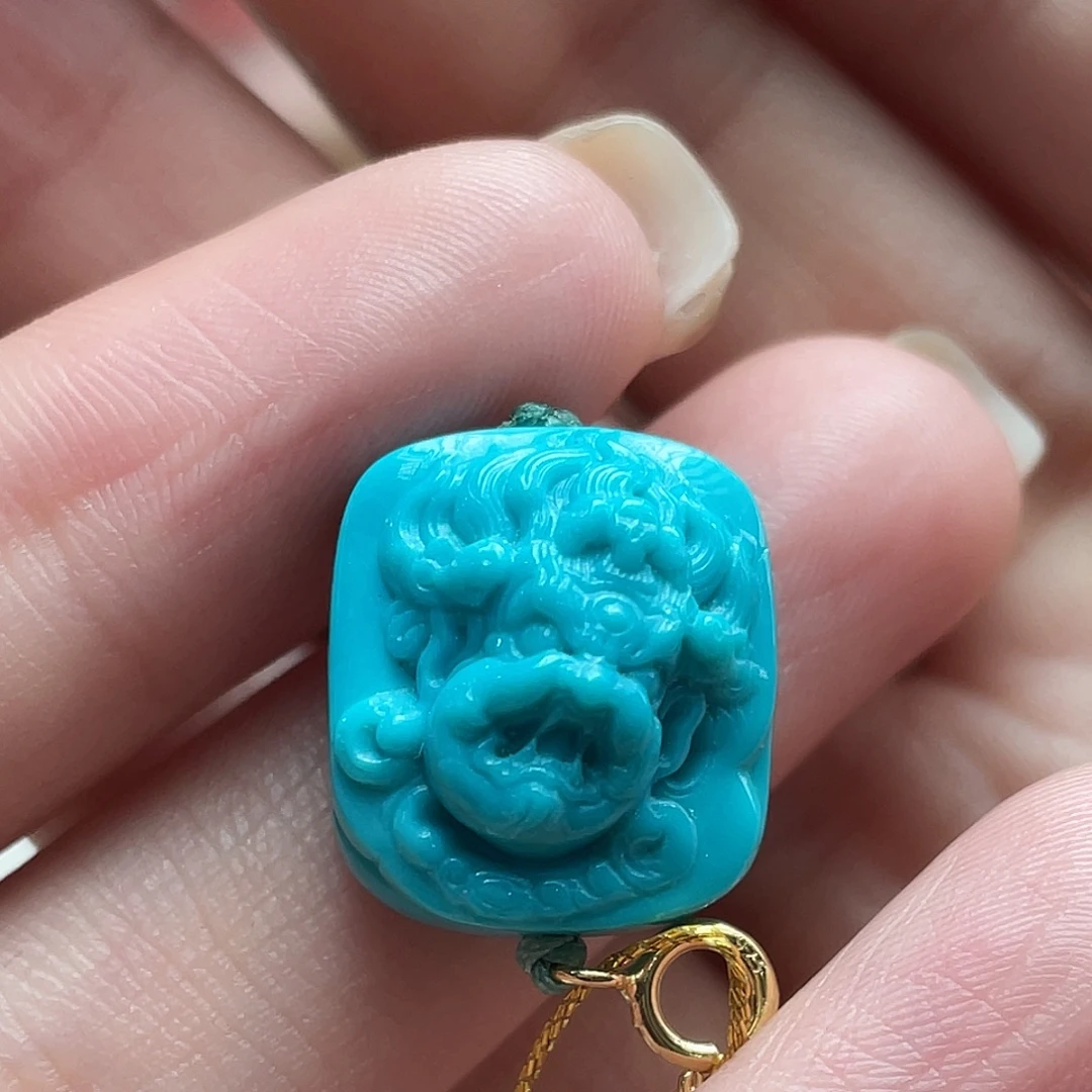 绿松石未镶嵌颈饰