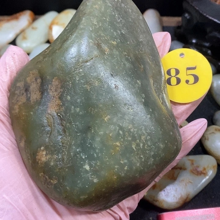 未镶嵌和田玉（糖玉）挂件