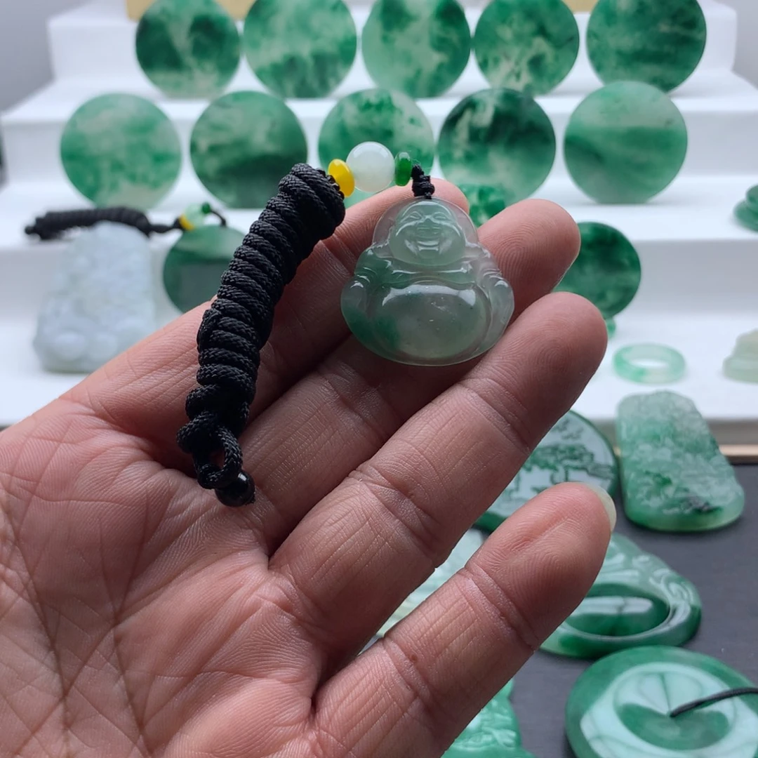 石英质玉（非洲翠）天然Ａ货放漏款未镶嵌