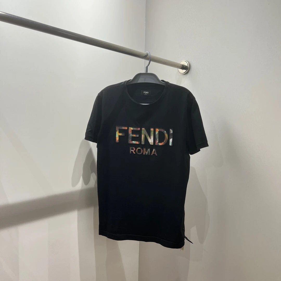 99新 FENDI/芬迪 au181/标语字母logo短袖 m码 棉