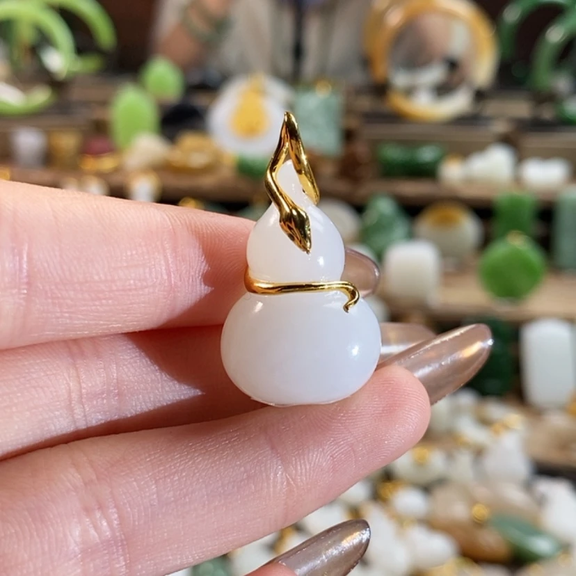 【闪购商品】和田玉吊坠18K金镶嵌