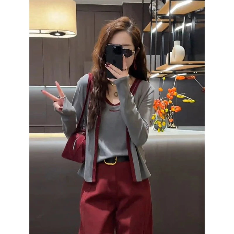 韩系简约通勤修身套装女2025新款撞色时尚显瘦吊带背心开衫两件套
