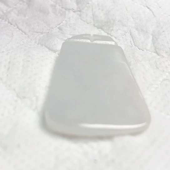 翡翠颈饰未镶嵌冷**心吊坠