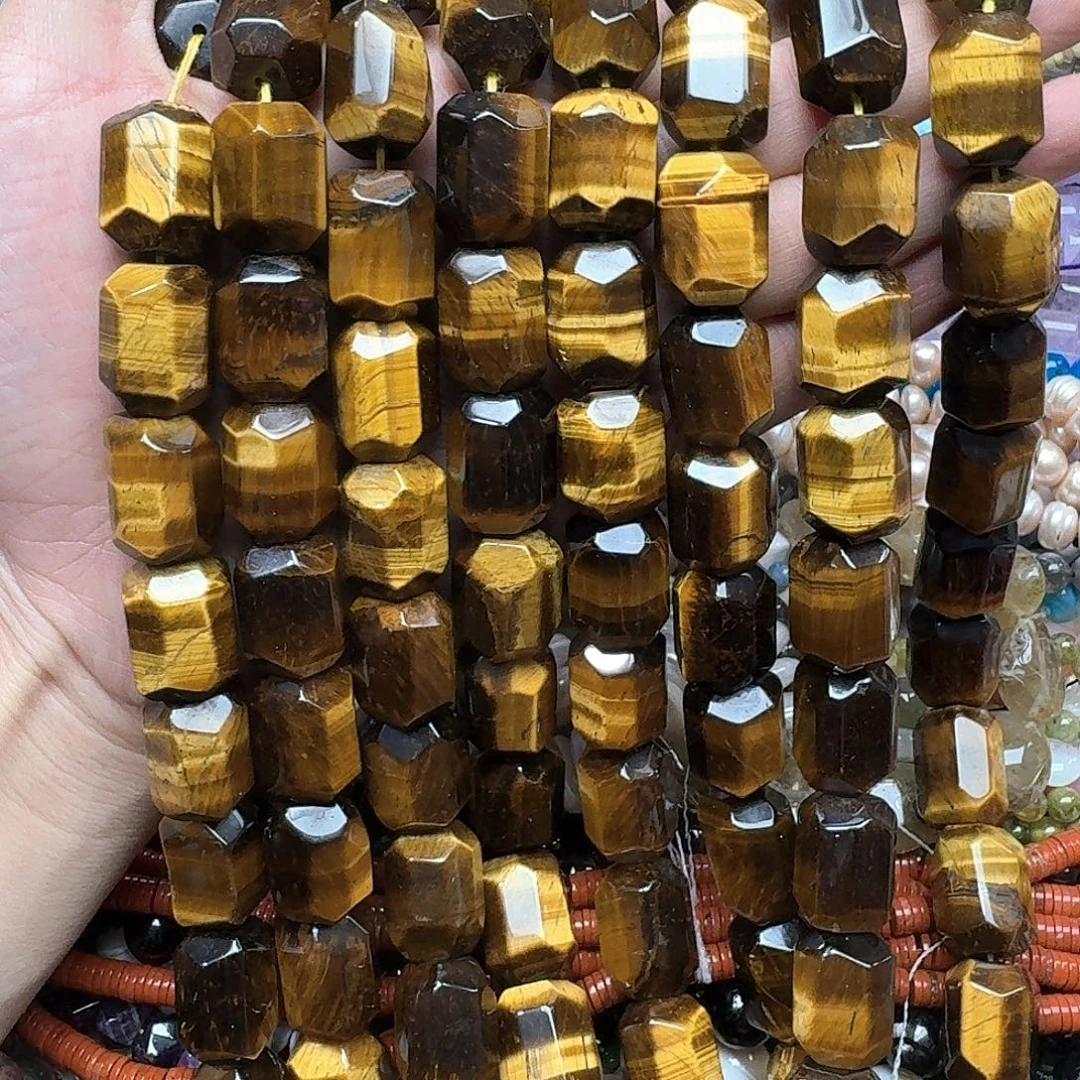 玛瑙/玉髓未镶嵌珠宝半成品一条15x20m黄虎桶珠