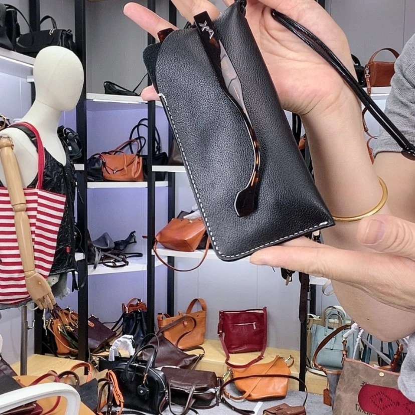 【闪购商品】牛皮（革）