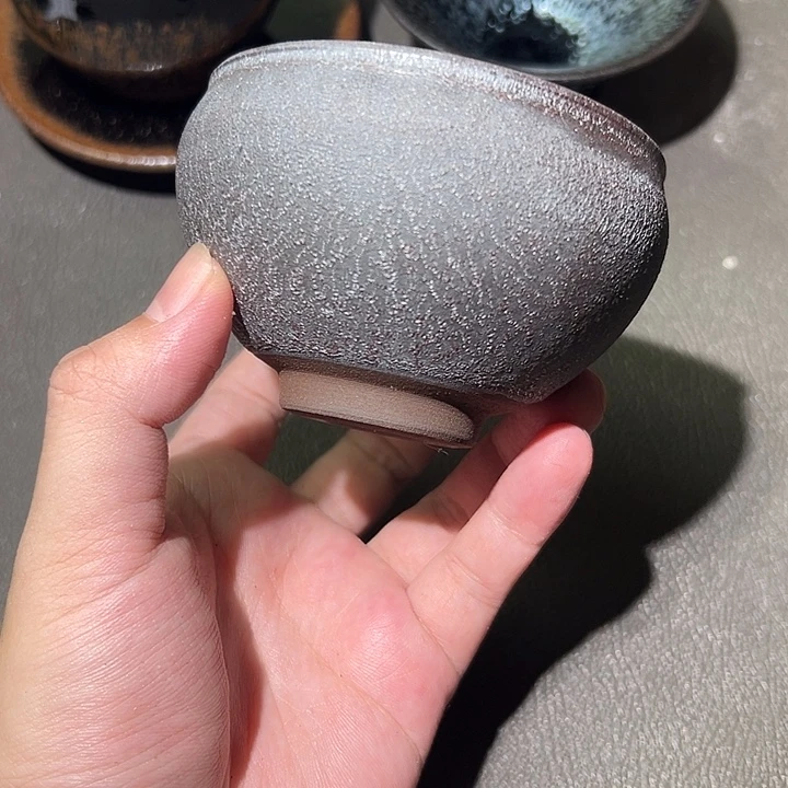 茶盏我在开会你忙什么