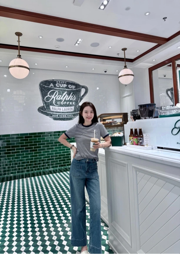 Tsuen荃壹“暖阳春草”土耳其高腰显腿长直筒牛仔裤