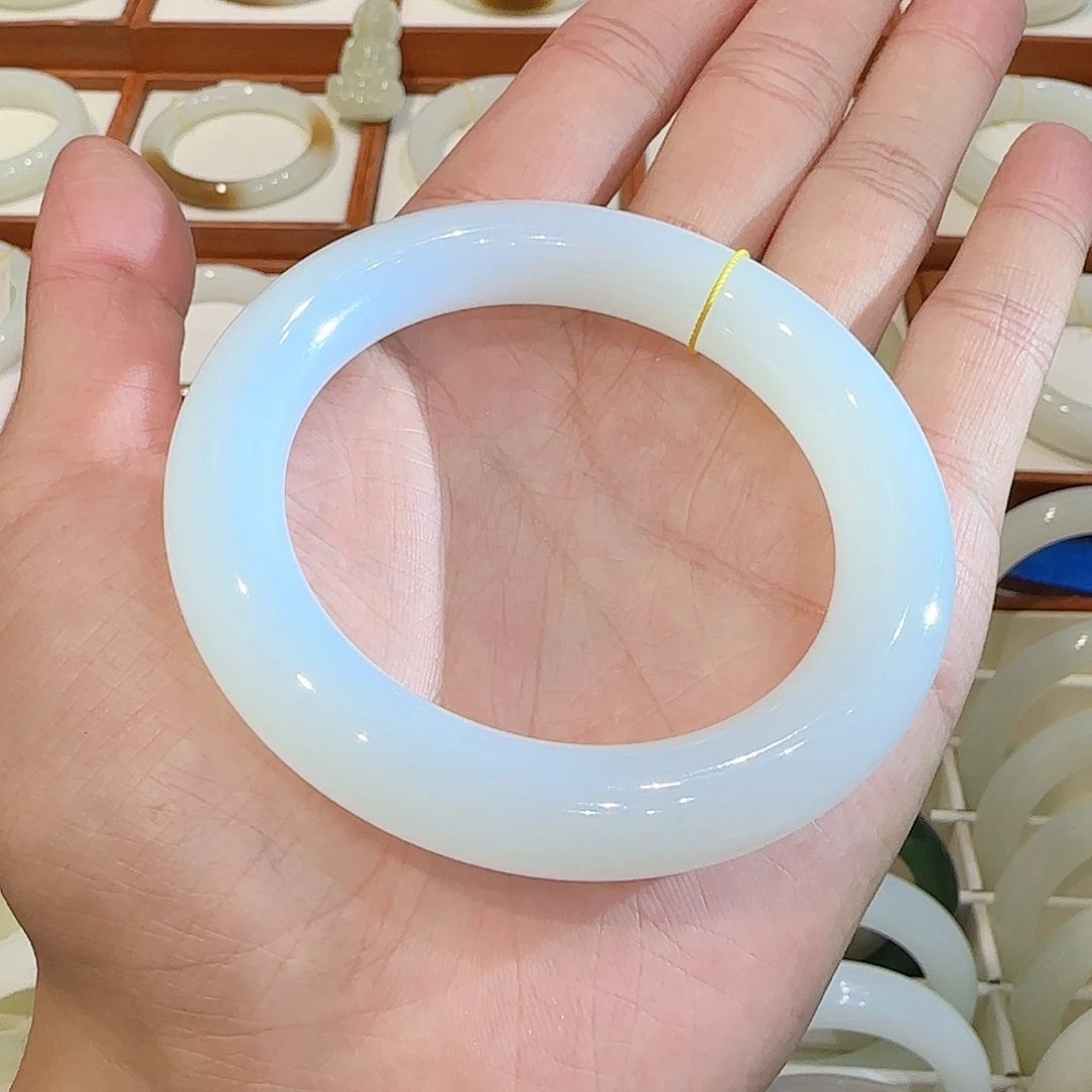 和田玉手镯未镶嵌新疆胖圆羊脂白玉58 59 60