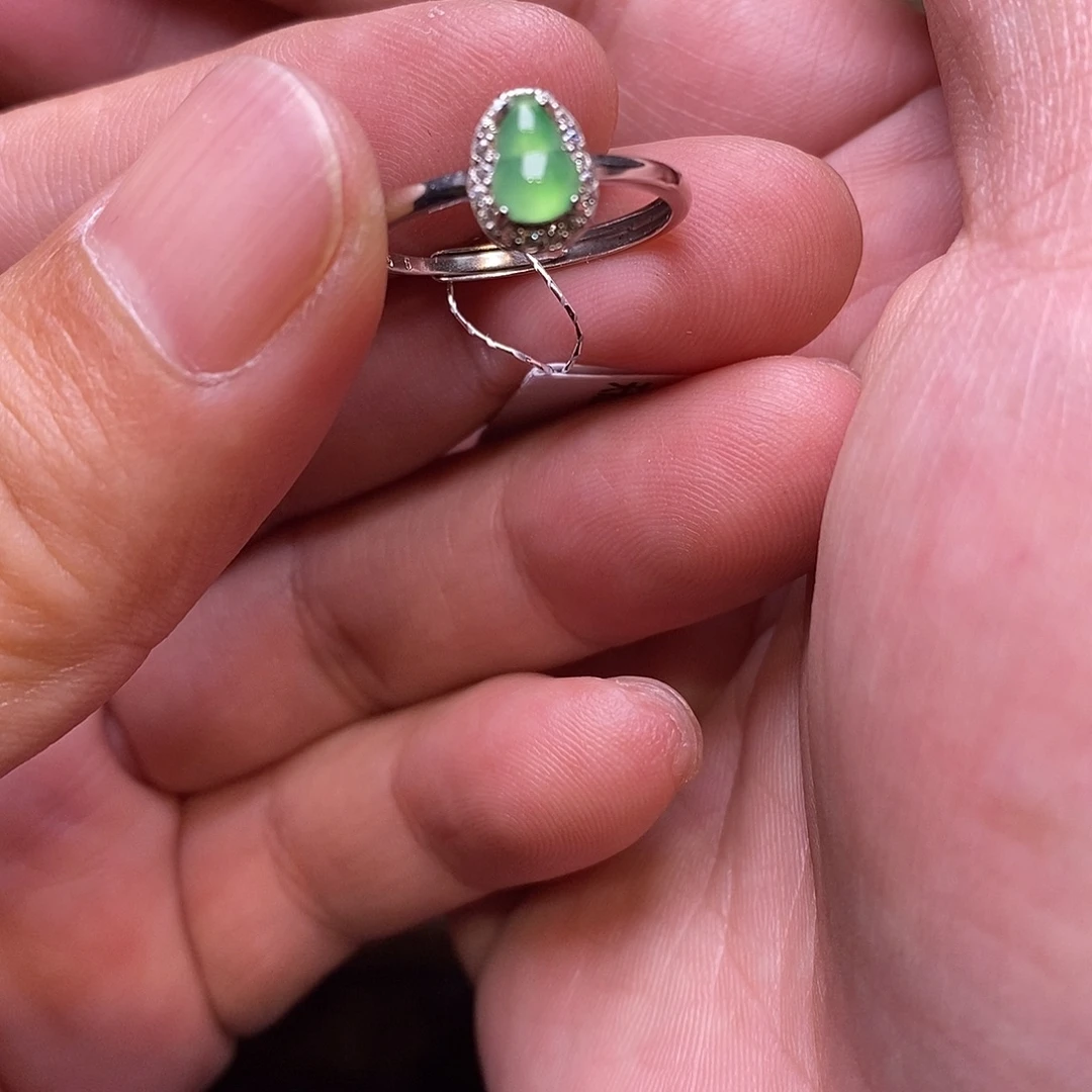 翡翠银S925镶嵌戒指葫芦戒指
