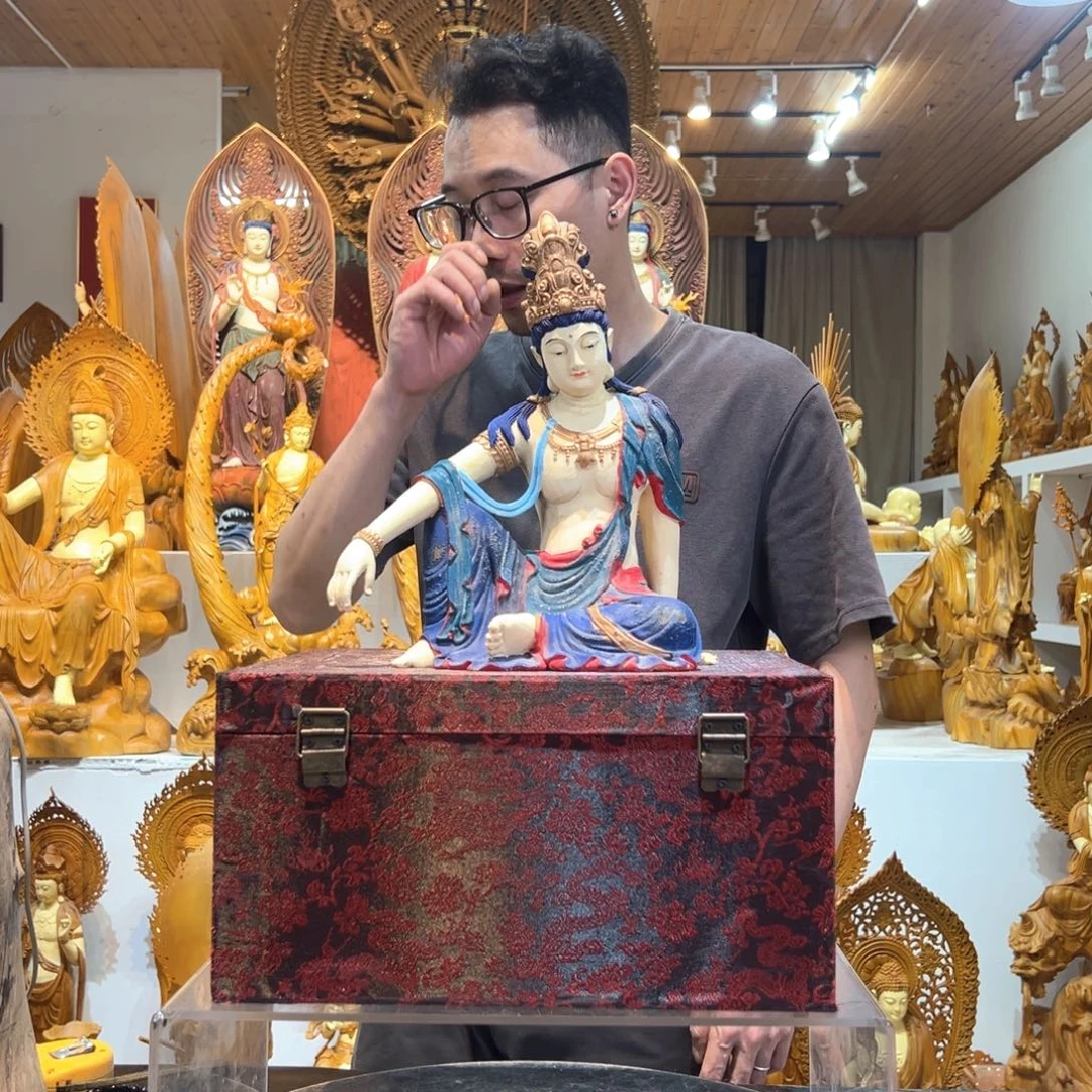 大***兄香樟木请贵包退，只有一尊