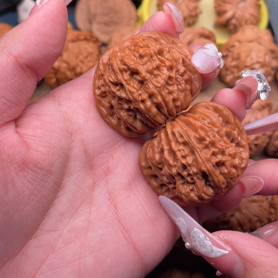 文玩核桃把件全品汉高楼40