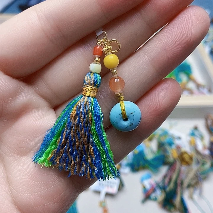 南红玛瑙未镶嵌颈饰