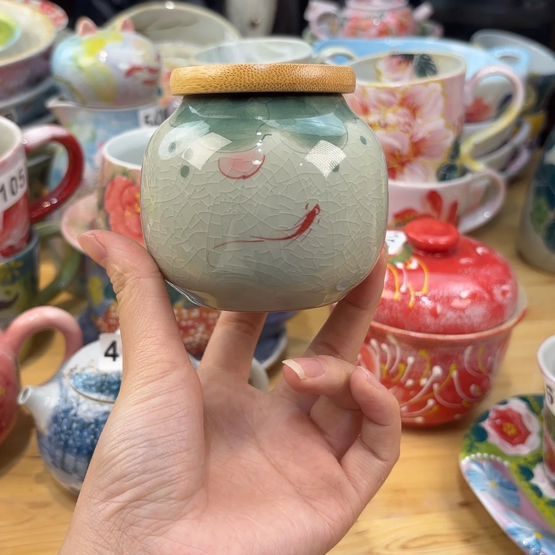 瓷片兔兔盖茨。兔兔好