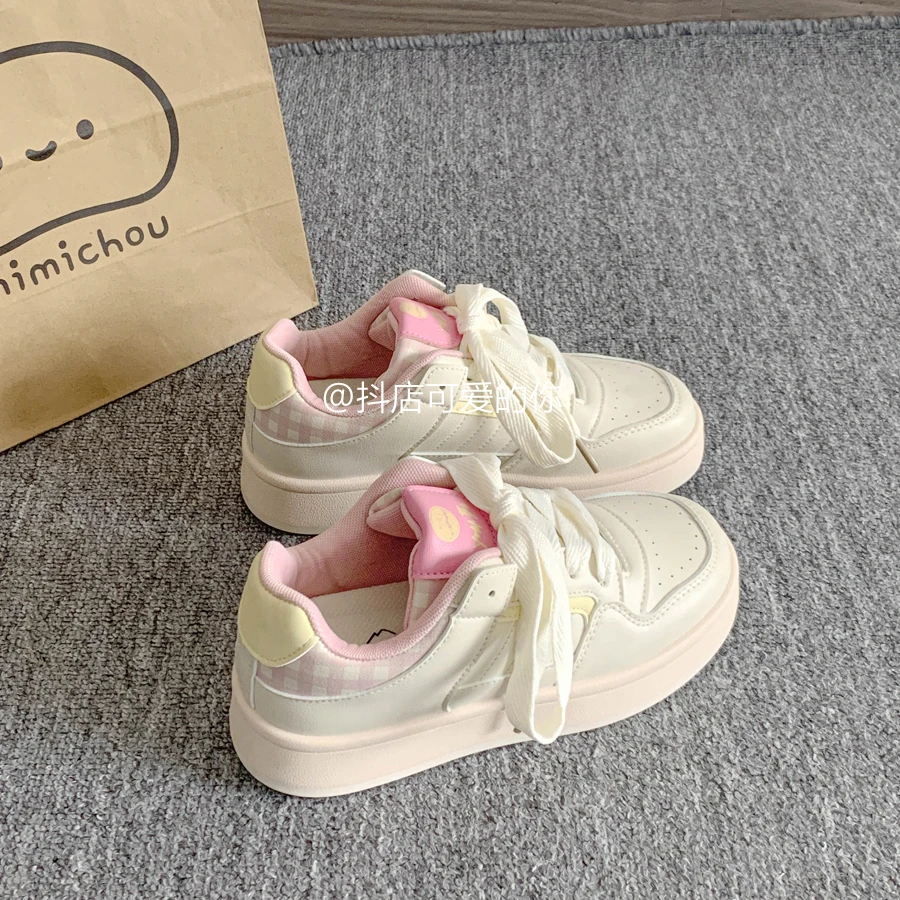 2025新款百搭鞋子女款爆款春夏厚底板鞋网红款小白鞋休闲面包鞋潮